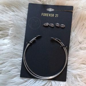 SILVER LEAF ARM BRACELET SET